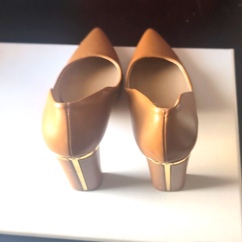 Michael Kors Elegant Tan/Nude Women's Pumps Size 8.5 - Picture 7 of 16